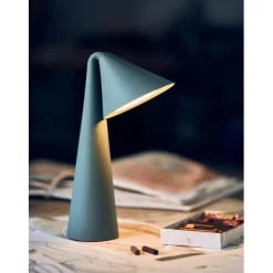 Ami Portable Bordlampe - Sage Green med genopladeligt LED-lys