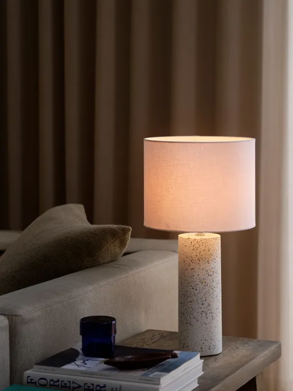 Antiga | Bordlampe | Hvid
