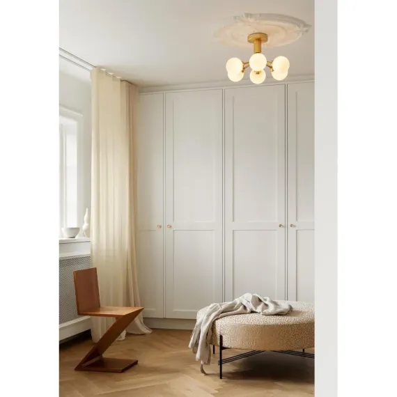APIALES 6 LOFTSLAMPE BØRSTET MESSING/OPAL