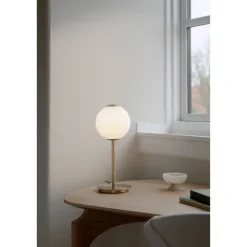 Audrey Bordlampe H37 USB-C Oplader