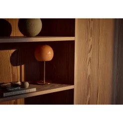 BALL BORDLAMPE GLAS AMBER