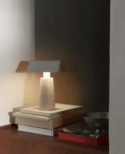 CARET PORTABLE MF1 - BORDLAMPE - SILK GREY