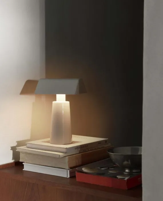 CARET PORTABLE MF1 - BORDLAMPE - SILK GREY