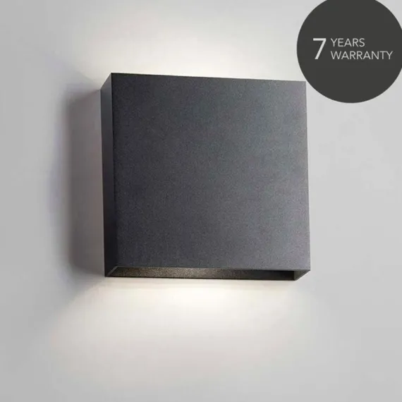 Compact W3 Væglampe Sort LED