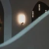 DCWéditions Light Me Tender M Væglampe - Vertical/Brass