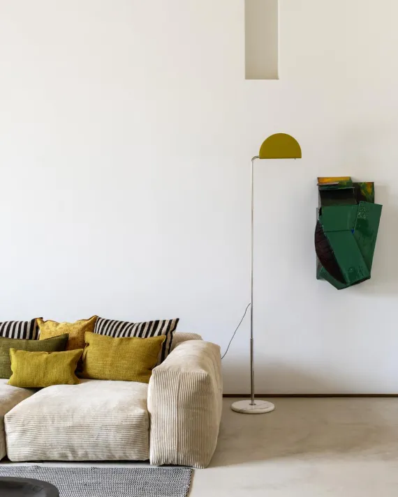 DCWéditions Mezzaluna Gulvlampe - White Marble / Yellow