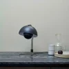 FLOWERPOT VP4 - BORDLAMPE - MAT SORT
