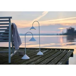 GRASP BORDLAMPE H72 MAT HVID PORTABLE - Frandsen
