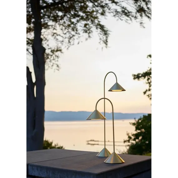 GRASP BORDLAMPE H47 MESSING PORTABLE - Frandsen