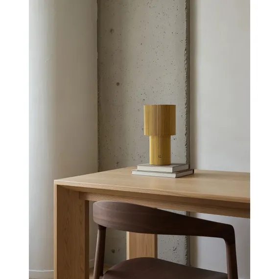 ILUMA - PORTABLE LAMPE - GULD