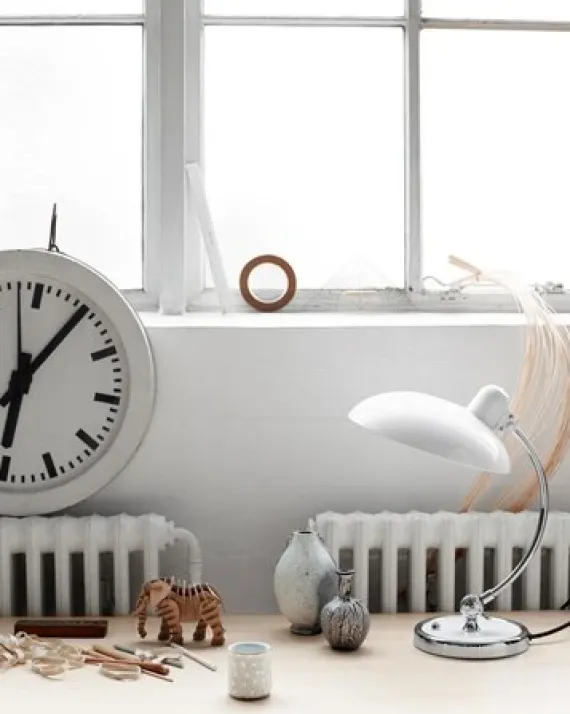 KAISER IDELL 6631-T BORDLAMPE - HVID
