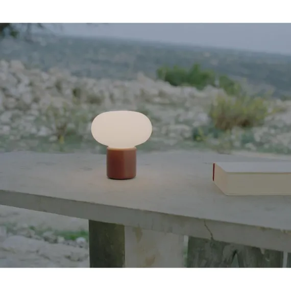 Karl-Johan Portable Bordlampe Earth Red - New Works