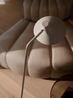 MAKOTO G9 SATIN KROM BORDLAMPE