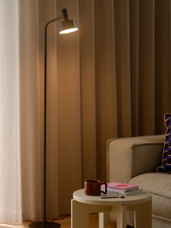 Matis | Gulvlampe | Sort
