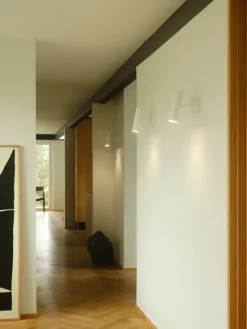 MIB 6 VÆGLAMPE HVID