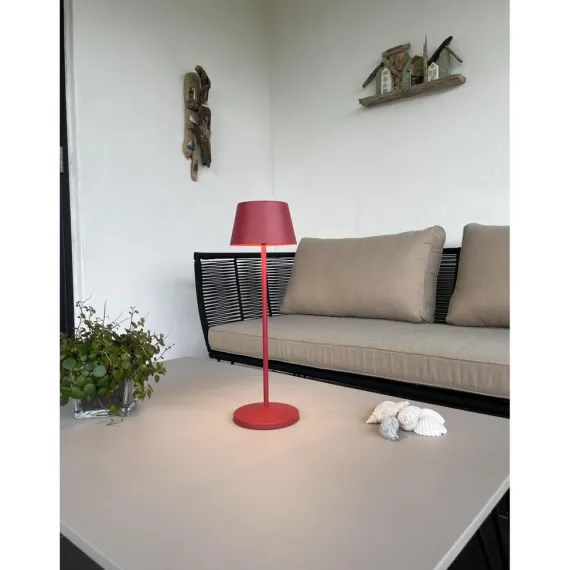 Modi Transportabel Bordlampe Ruby Red - Loom Design