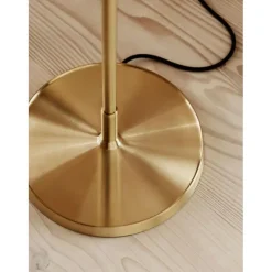 MUSLING GULVLAMPE Ø40 - Fritz Hansen Lighting A/S