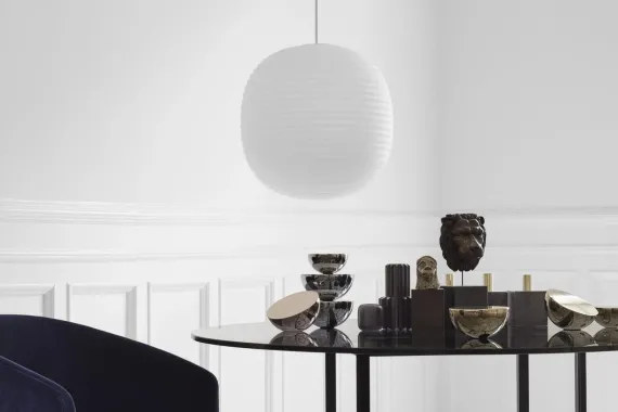 NEW WORKS LANTERN Ø20 PENDEL - Tidløs elegance med inspiration fra østen