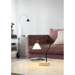 QUESTION PORTABLE BORDLAMPE SORT ANTIK MESSING/OPAL GLAS