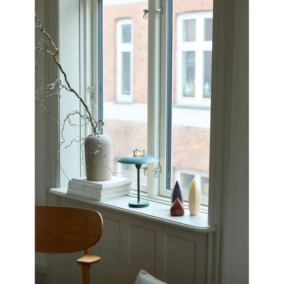STEPP 1-2-3 Portable - Mørke Grøn - Bærbar LED-bordlampe fra Halo Design