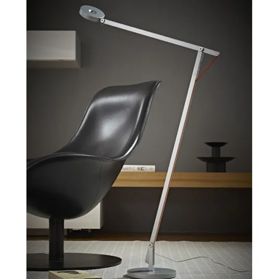 String F1 Gulvlampe Silver