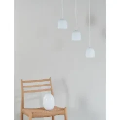 Super215 Opal-glas Pendel - Piet Hein (Ø 21,5 cm, 3 m hvid ledning)