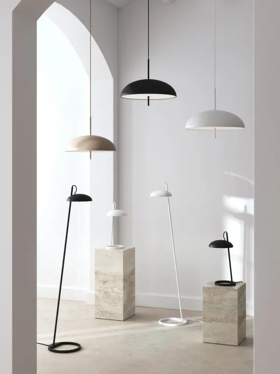Versale Gulvlampe Hvid - Design For The People