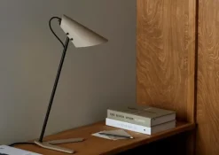 VINCENT - BORDLAMPE - SAND/SORT